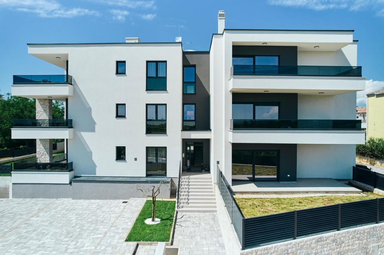 Apartments San Maris Umag Eksteriør bilde