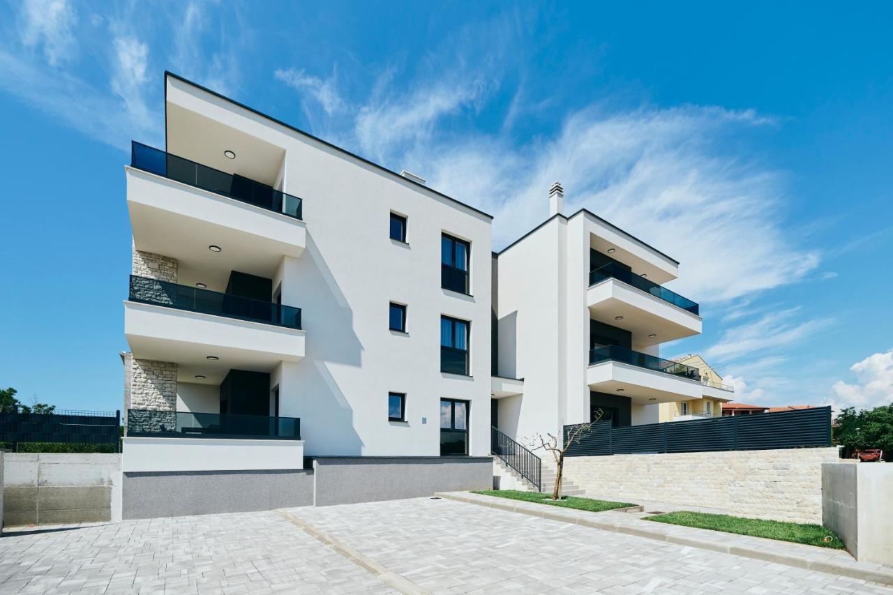 Apartments San Maris Umag Eksteriør bilde